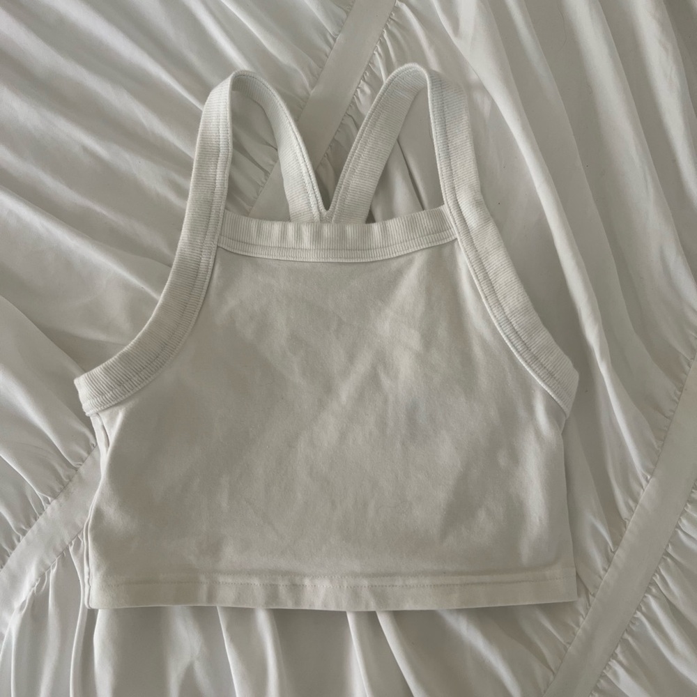 Aritzia/TNA Cropped Tank
